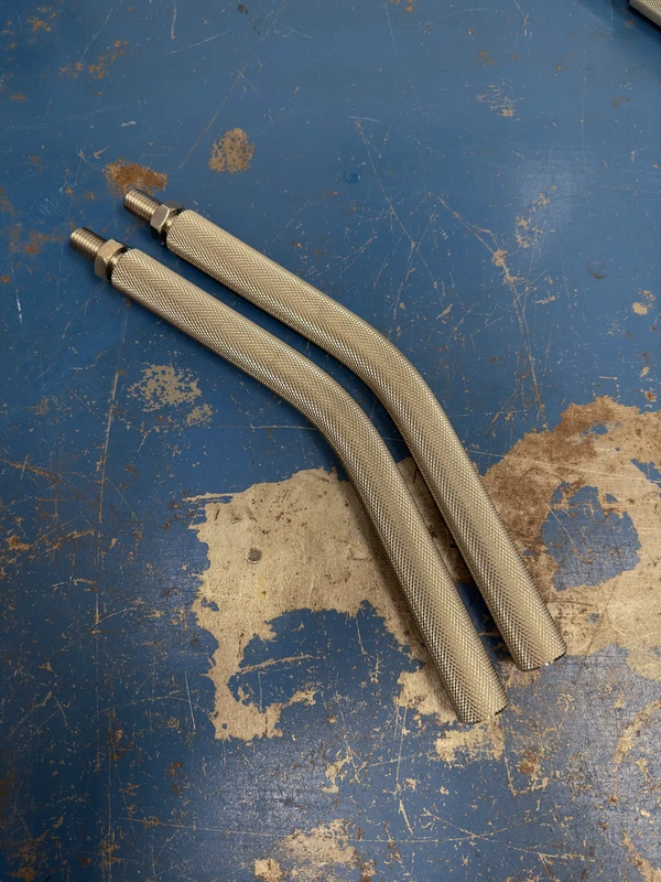 JD Gym Equipped Sleek Stainless SSB Knurled Grips